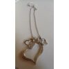 Kép 2/2 - Tripla szív medálos ezüst színű nyaklánc, strasszkövekkel díszítve