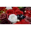 Kép 4/4 - Love piros szappan rózsadoboz
