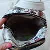 Kép 7/7 - Kis méretű virág mintás elegáns hátitáska fehér
