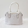 Kép 1/5 - Apró mintás elegáns női kézi válltáska fehér