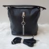 Kép 1/5 - Silvia Rosa elegáns női táska kulcstartóval fekete