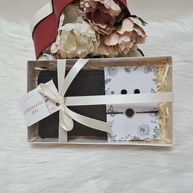 Delina ajándékszett nőknek fekete