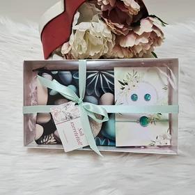 Diana ajándékszett nőknek türkiz