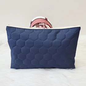 Steppelt mintás nagy méretű neszesszer sötétkék