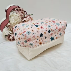 Apró virág mintás kozmetikai táska/sminktáska