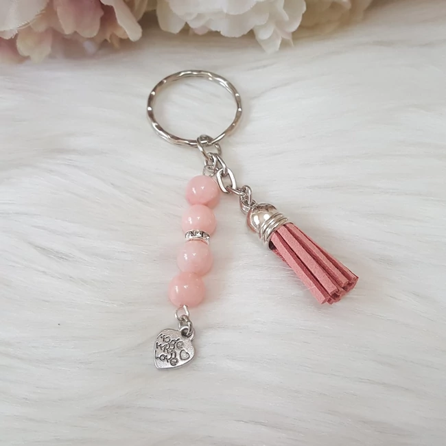 Ásvány kulcstartó bojt dísszel 