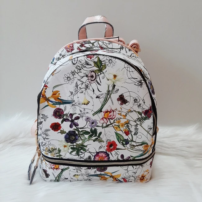 Virág mintás elegáns hátitáska rózsaszín