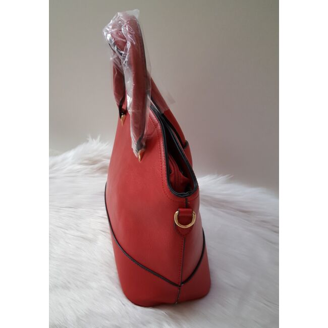 V díszes merev falú elegáns női táska piros