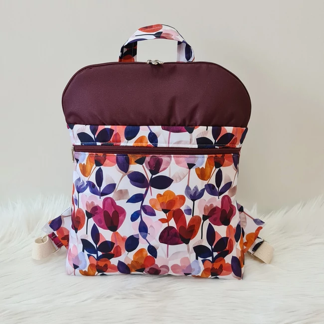 Virág mintás elegáns női hátitáska 